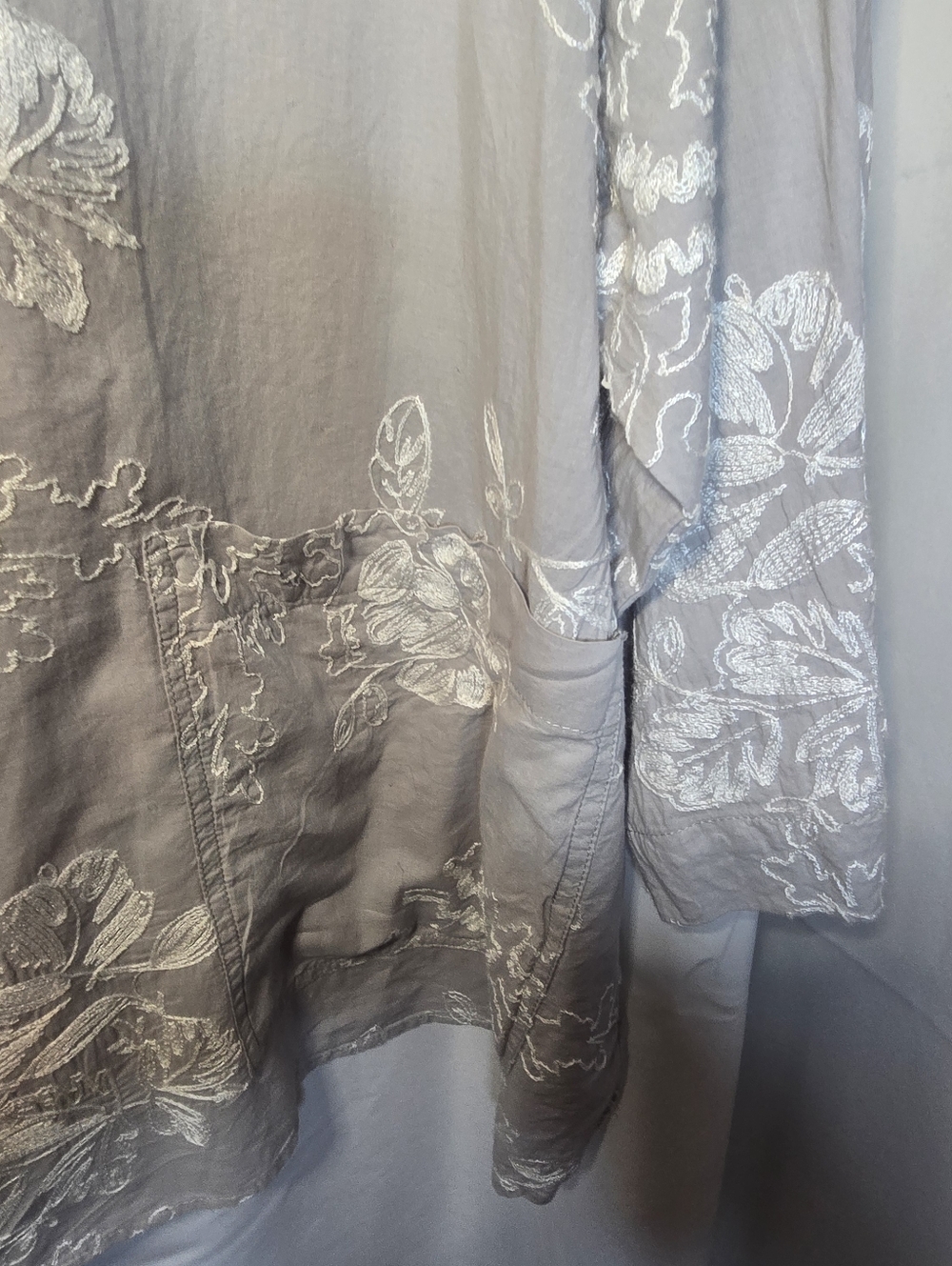 Cynthia Rowley Light Gray Tunic with White Floral Embroidery 2xl Plus Size - Picture 4 of 6